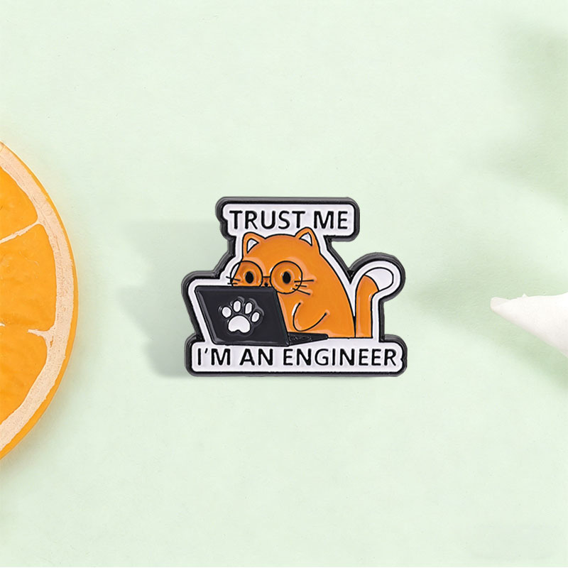 Trending Tech Accessories - Pin Enamel Kutipan I Am An