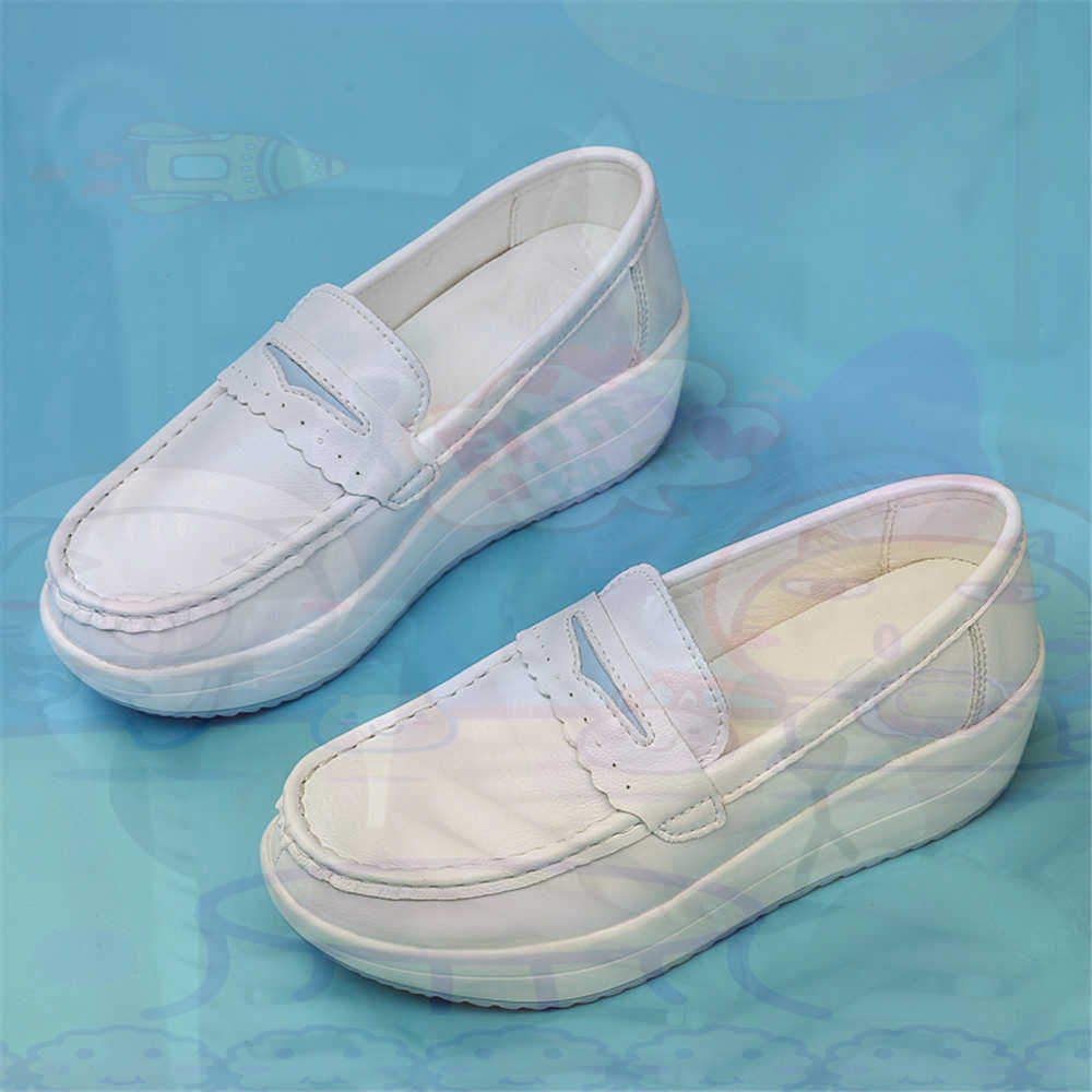 Plataform Sepatu Kets Merah Mu - Tech Accessories Business ulasan dan harga