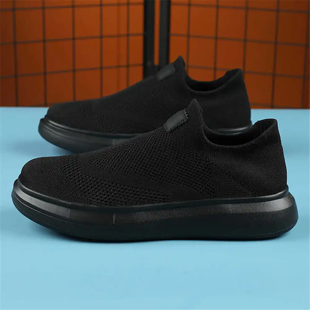 Stoking Platform sepatu cokela - Tech Accessories Business ulasan dan harga